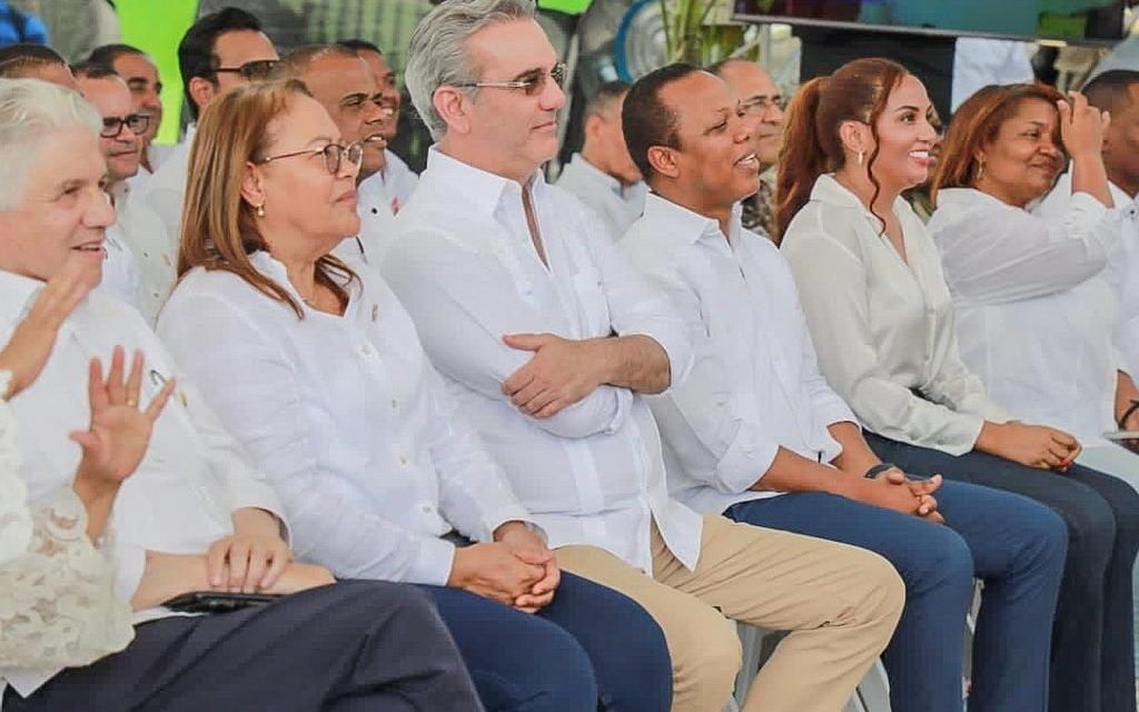 Presidente Abinader inaugura cinco proyectos eléctricos de Edesur en San Juan con inversión de más de RD$43,000,000.00