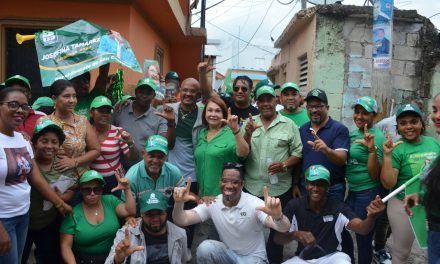 Josefina Tamarez realiza mano a mano en el sector de zona Verde