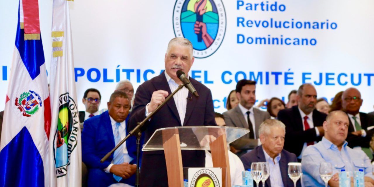 PRD elige a Miguel Vargas como candidato presidencial y convoca convención nacional