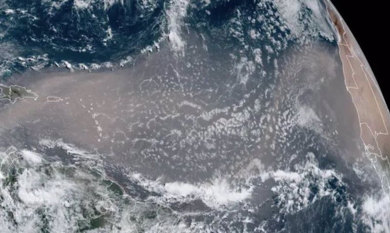 Tormentas de polvo pueden transportar patógenos a través de océanos