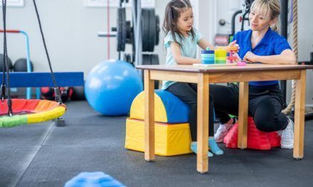 ¿Cuándo necesita un niño recibir terapia ocupacional?