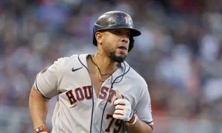 Los Astros se imponen a los Mellizos y avanzan a la Serie de Campeonato