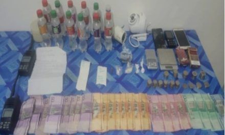 Policía apresa hombre con 63 envoltorios de narcóticos en Villa Hermosa, La Romana