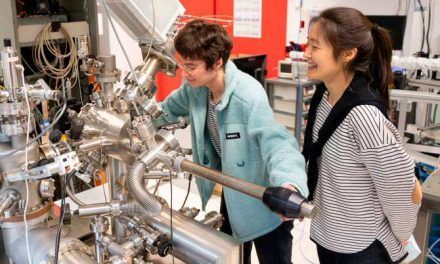 Nuevo concepto de ordenador cuántico con qubits de espín electrónico