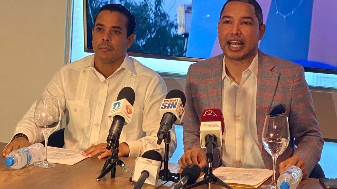 Emplazan a Alcaldía del Distrito Nacional para que retire publicidad irregular de la ciudad