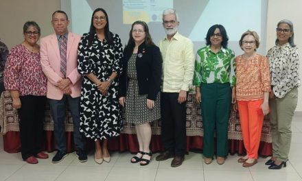 Realizan panel sobre etiquetado frontal de alimentos