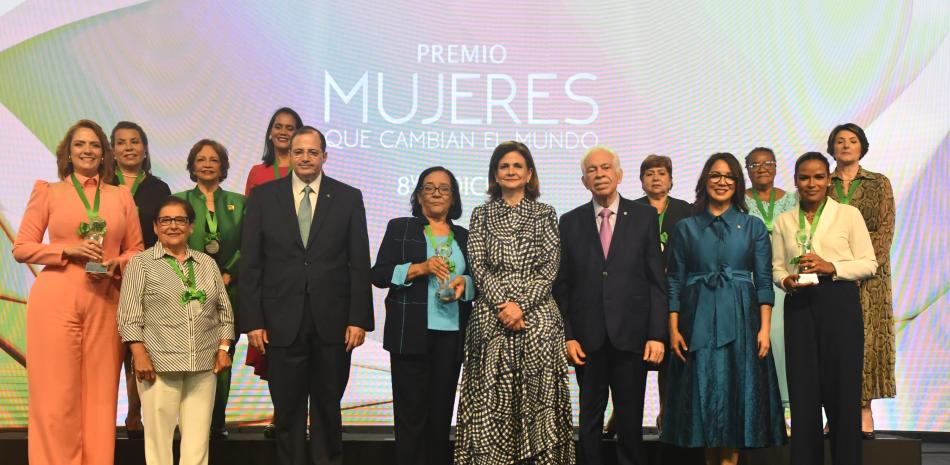 Banco BHD reconoce labor de las “Mujeres que Cambian el Mundo”