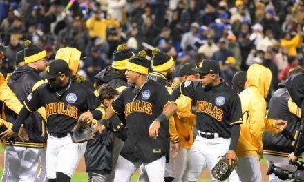 Gran multitud apoya a los Titanes del Caribe