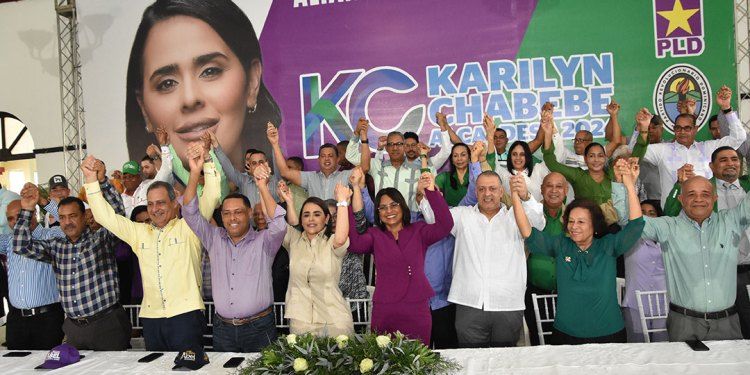 Karilyn Chabebe y Rescate RD salen a las calles por alcaldía de San Francisco de Macorís