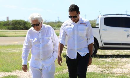 Fotos- Visita histórica del presidente de Iberostar a Pedernales