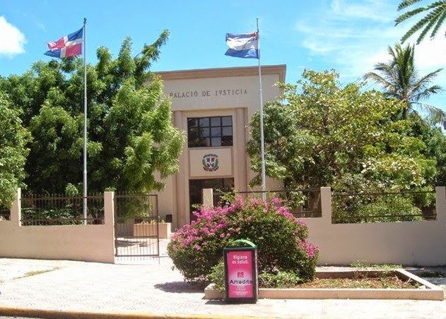 Tribunal de La Romana impone la pena máxima a tres hombres que asesinaron a un abogado