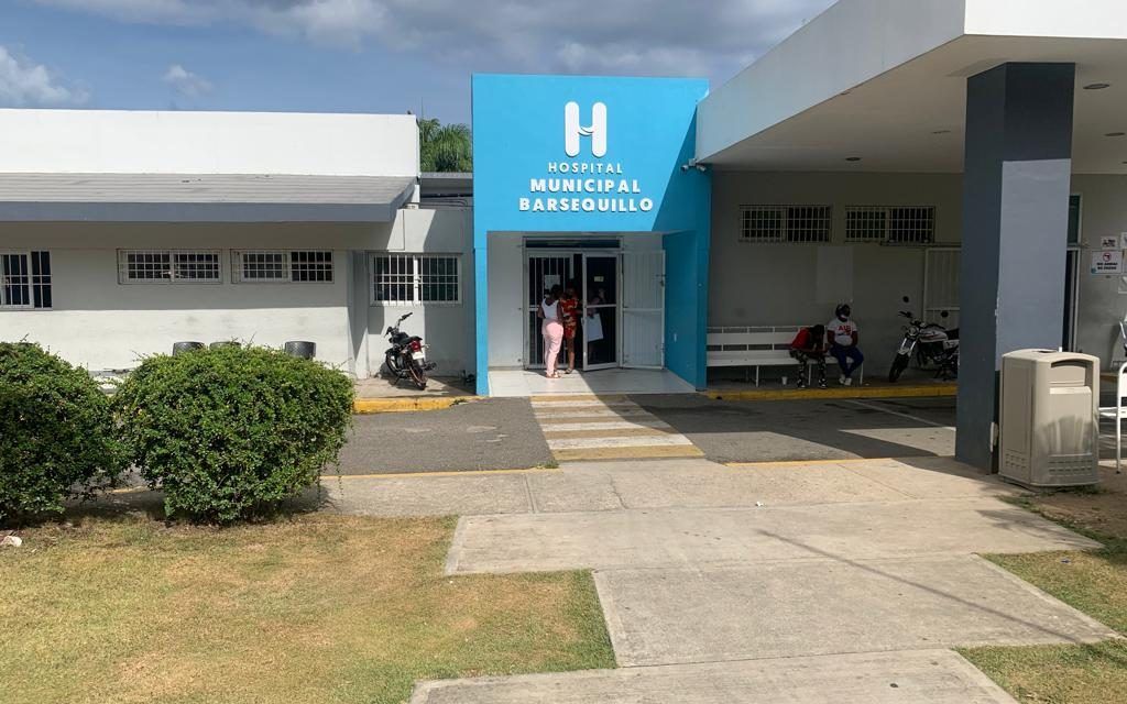 Directora Hospital Barsequillo ofrece disculpas a familia por manejo cadáver de recién nacido