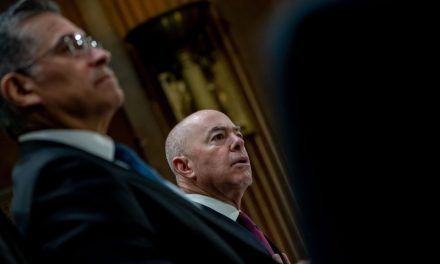 Mayorkas defiende fondos para asegurar frontera sur de EEUU ante migración irregular y tráfico de fentanilo