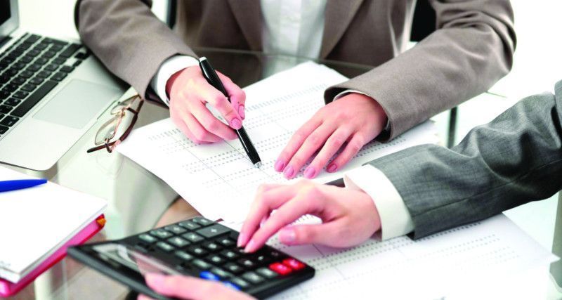 Intereses de deuda van por 196,000 millones