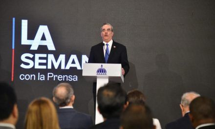 Gobierno dominicano toma posición en crisis electoral de Guatemala