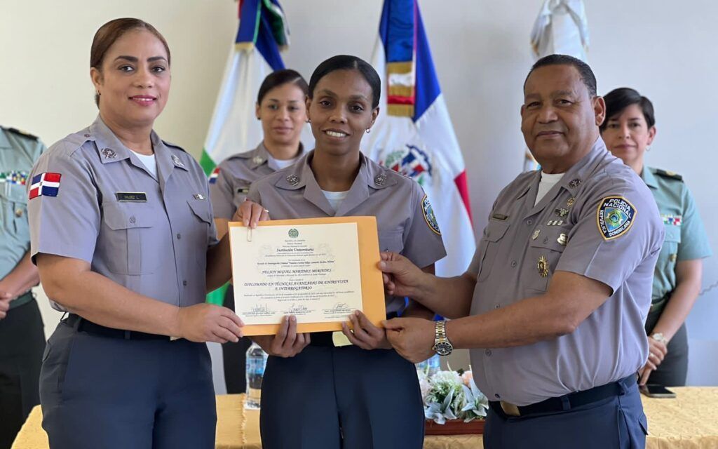IPES continúa proporcionando conocimientos a los miembros de la Policía Nacional con importantes actividades educativas.