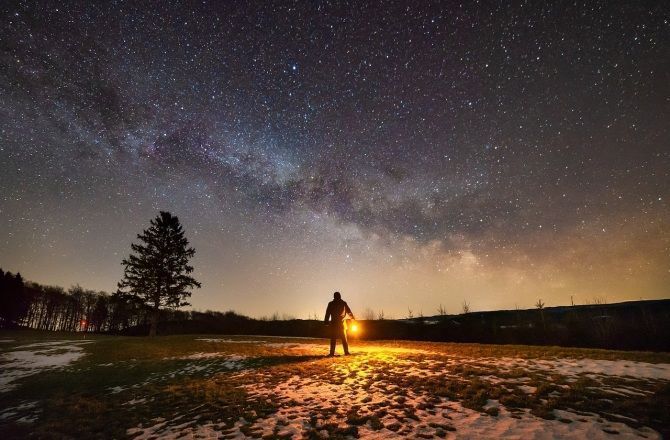 ¿Cuántas vueltas ha dado la Tierra a su galaxia?