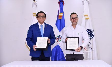Entidades firman entendimiento en procura de prevención de enfermedades