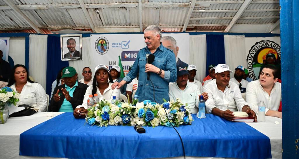 Miguel Vargas llama a población votar por Alianza Rescate RD