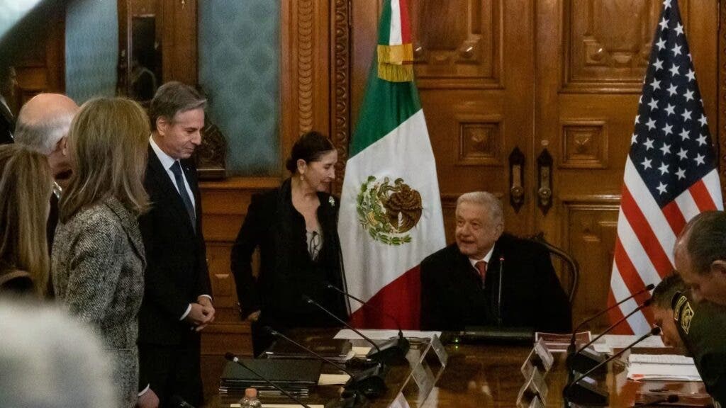 López Obrador asegura que “está bajando la migración” tras su reunión con EEUU