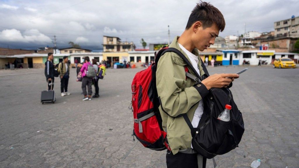 INMIGRACIÓN Migración de China a Estados Unidos: cómo un negocio clandestino facilita el cruce ilegal de la frontera