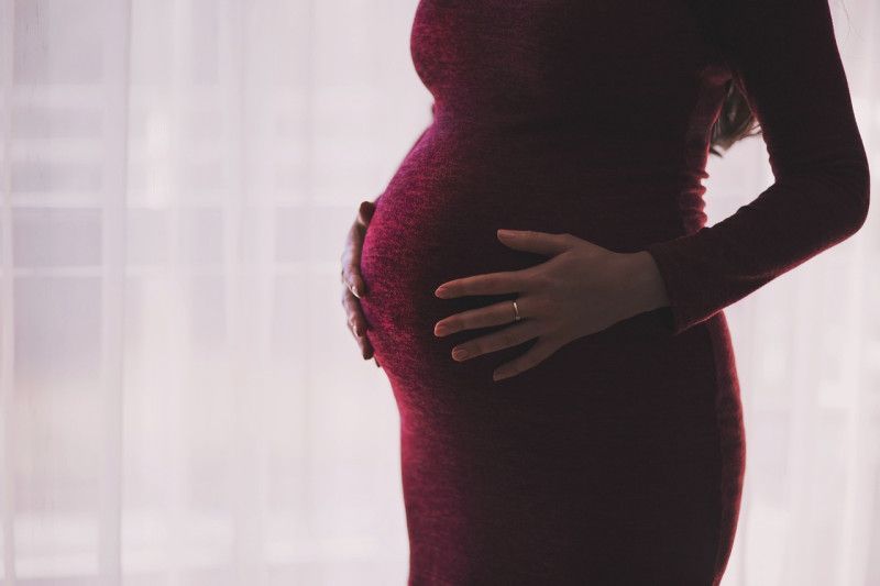 Revelada una combinación de fármacos que protege de malaria a mujeres embarazadas con VIH