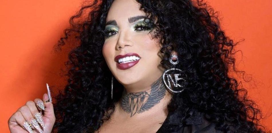 ¿Quién es Paola Suárez, la influencer trans que fue golpeada presuntamente por su prometido?