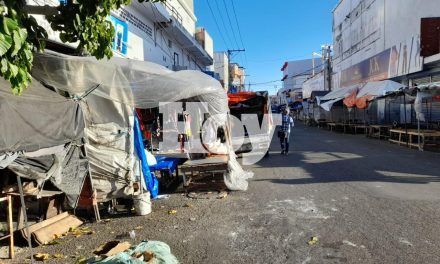 Avenida Duarte, el  caos se mudó más arriba