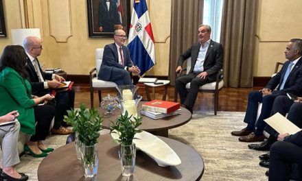Asesor Sénior del Presidente de los Estados Unidos, Tom Pérez, visita la República Dominicana
