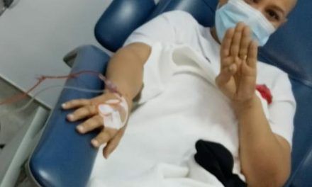Ana Azcona: “Lo más difícil de superar cuando luchas contra el cáncer es la tristeza de ver cómo tus compañeras de batalla se van muriendo”