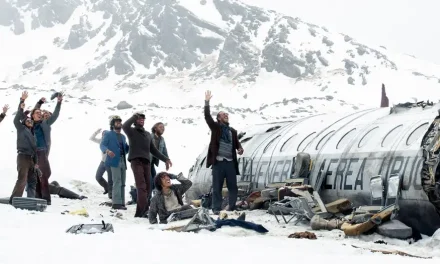 «La sociedad de la nieve»: bondad, generosidad y coraje