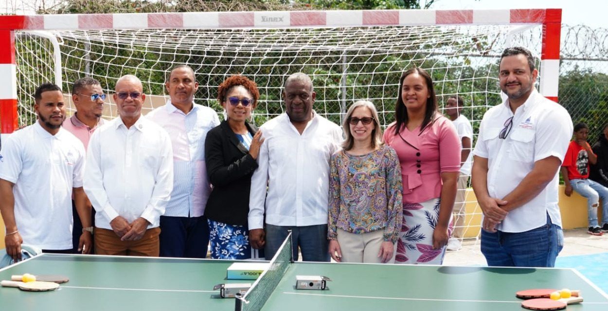 Inauguran Centros de Formación Deportiva Escolar en San Cristóbal
