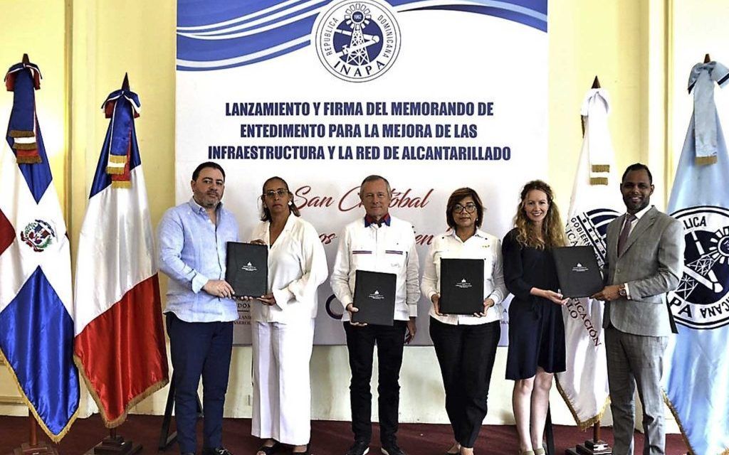 Ministerio de Economía, INAPA y AFD suscriben firma de entendimiento para la mejora del alcantarillado del municipio de San Cristóbal