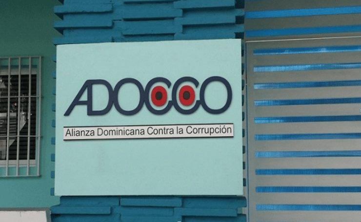 Denuncian Luis Henry Molina pretende trasladar jueces en violación al reglamento
