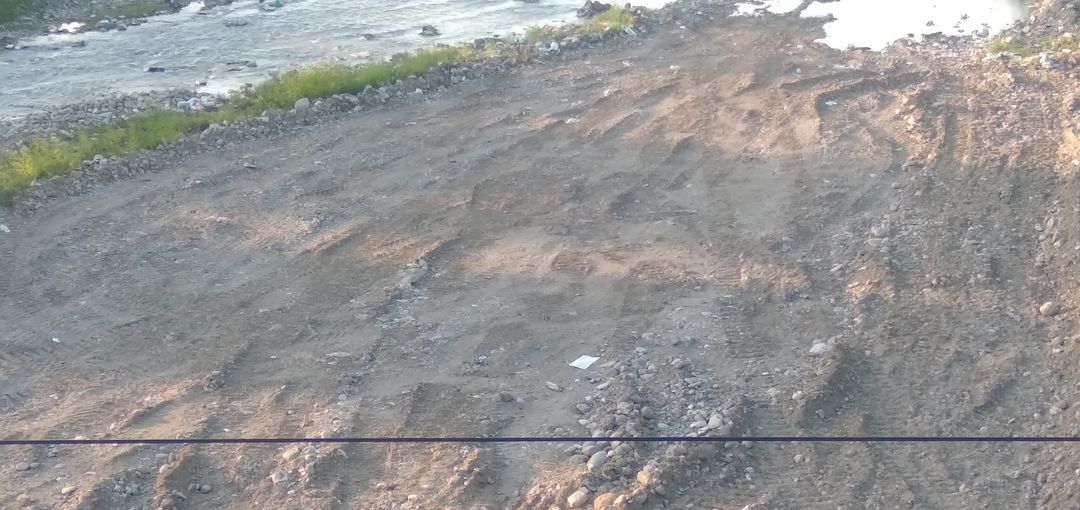 Empresa saquea el rio Nigua a la vista de Medio Ambiente