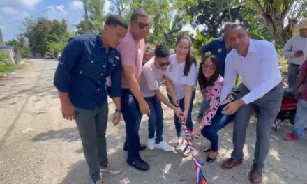 Ayuntamiento de Cotuí da inicio a varías obras