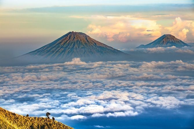 Volcanes en Marte vs. volcanes en la Tierra: Similitudes y diferencias entre dos mundos volcánicos