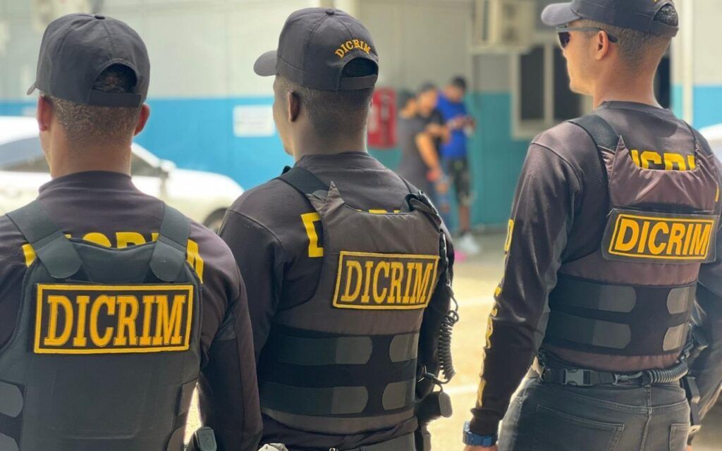Policía captura hombre ultimó a puñaladas a dos personas e hirió a una niña de 7 años en Samaná.