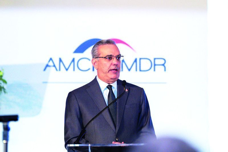 Abinader y Leonel exponen sus programas de gobierno
