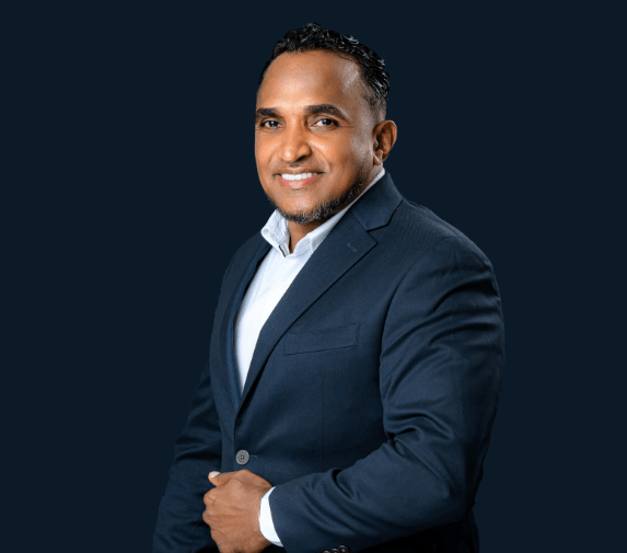 Designan a Jorge Familia como director político campaña presidencial de Abinader en SPM