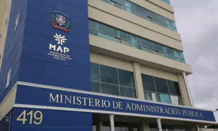 MAP exige renuncia de empleados que asumieron cargos municipales electivos