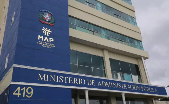 MAP exige renuncia de empleados que asumieron cargos municipales electivos