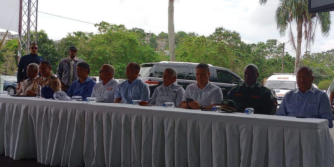 Alcalde Nelson de la Rosa pondera inicio “Mi Autopista Limpia” impactará positivamente la Seis de Noviembre