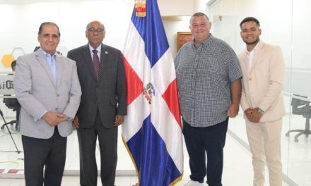 Milton Ray Guevara, de la Constitución al fútbol