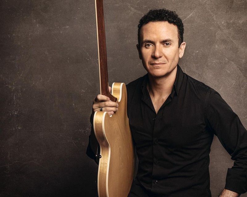 Fonseca demuestra su amor por República Dominicana con su nuevo álbum «Tropicalia»