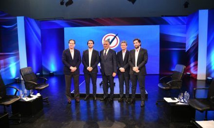 Miguel Vargas Reformar la Constitución es completamente innecesario