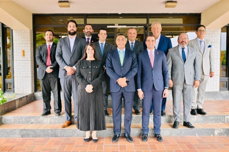 Reunión con Primer Ministro de Jamaica encabeza agenda política de Segunda Semana Dominicana