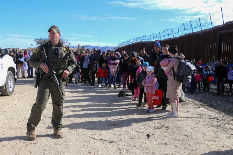 Inmigrantes, la columna vertebral de Estados Unidos