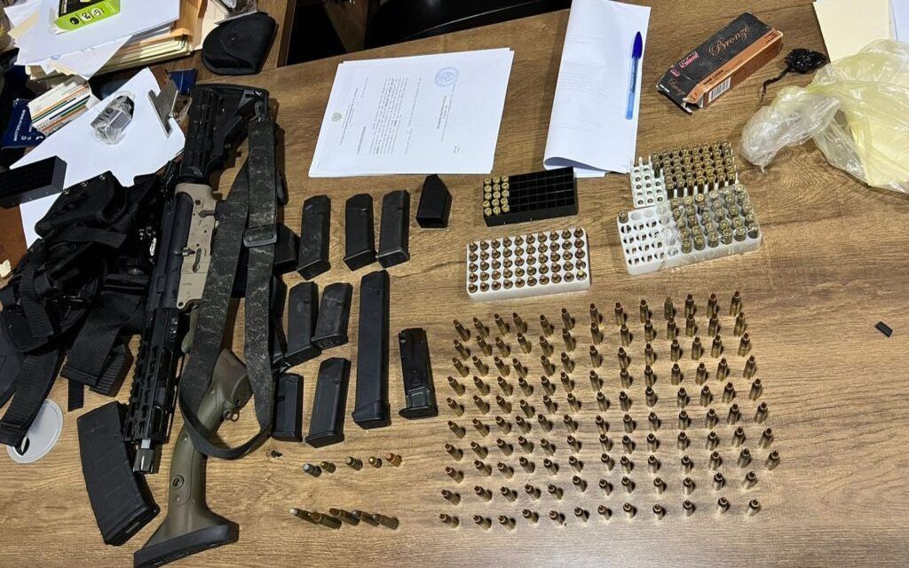 Policía captura otros dos delincuentes del grupo armado señalado como autores asalto a sucursal Banreservas; un tercero se entrega de manera voluntaria.