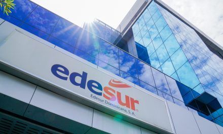 Edesur instala 400 nuevas luminarias tipo led en Haina, Nigua y San Cristóbal para combatir la delincuencia y promover el deporte nocturno